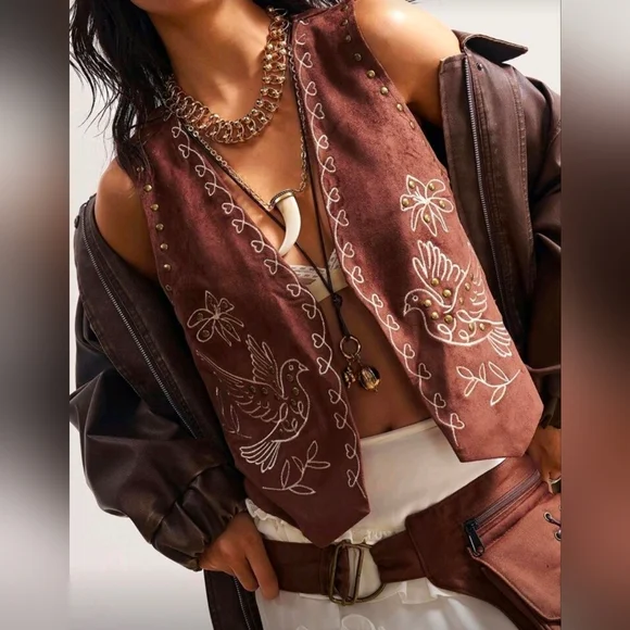 Boho Embroidered Vest NWT - Picture 2 of 3